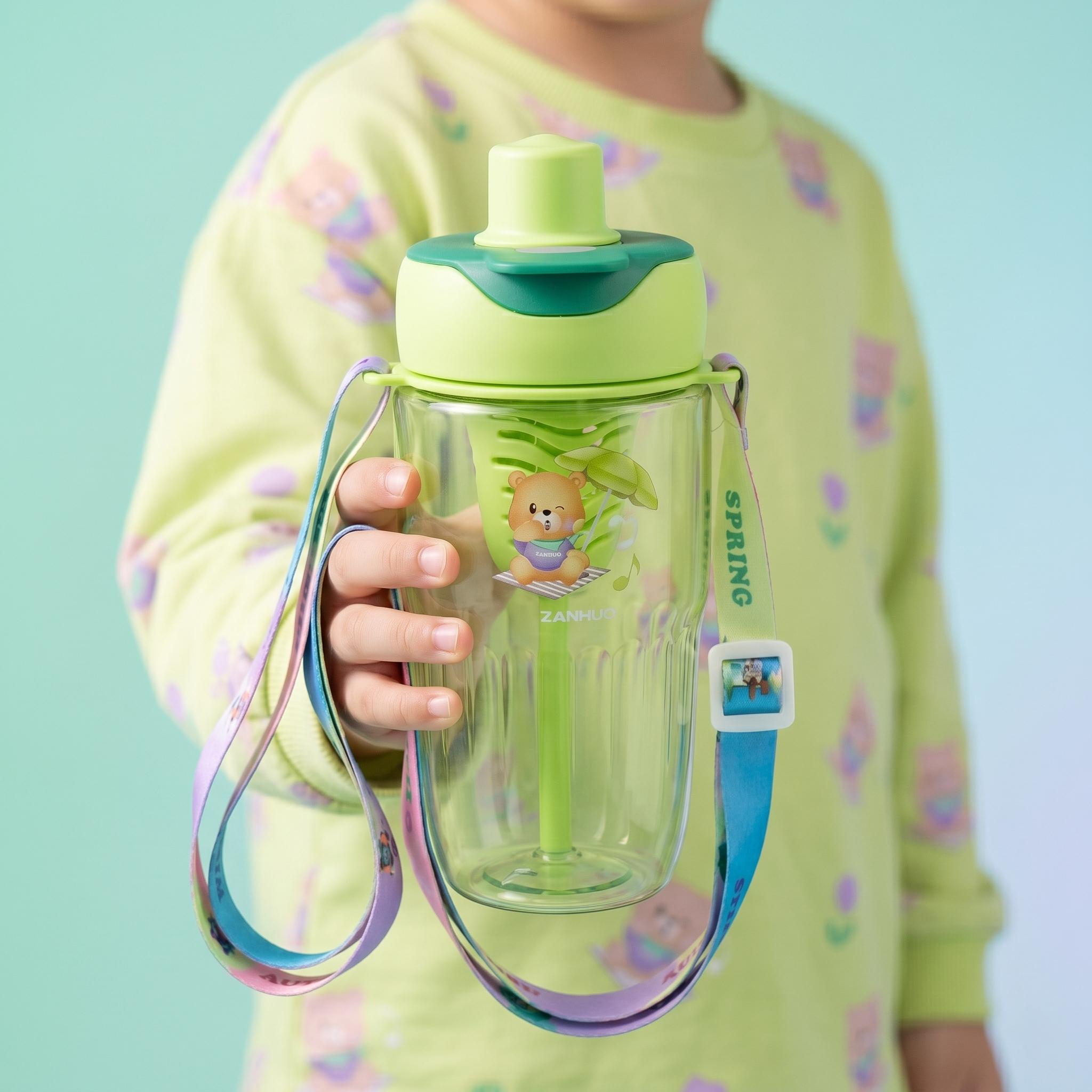 2-in-1 Dual-Lid "Spring Meadow" Bear Water Bottle | Green