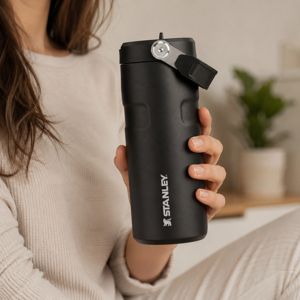 Stanley IceFlow Flip Straw 2.0 Water Bottle (16 oz) | Onyx Black