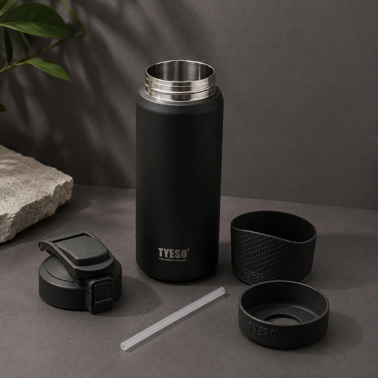 TYESO 750ml Insulated Bottle – Midnight Black